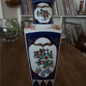 Imari Floral Porcelain Vase with Blue Accents